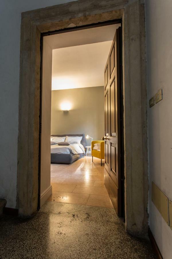 Antiche Colonne Suite Verona Kültér fotó