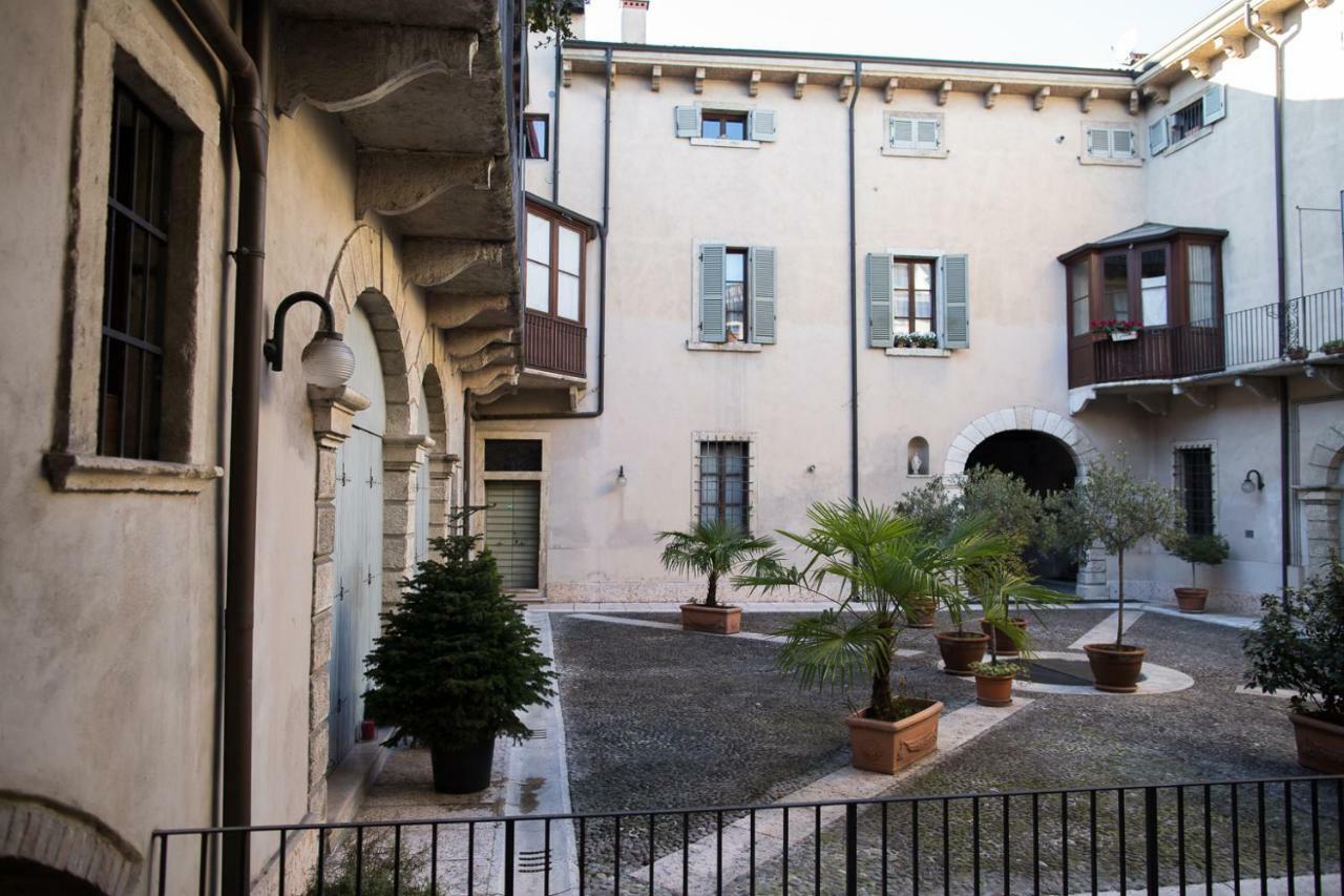 Antiche Colonne Suite Verona Kültér fotó