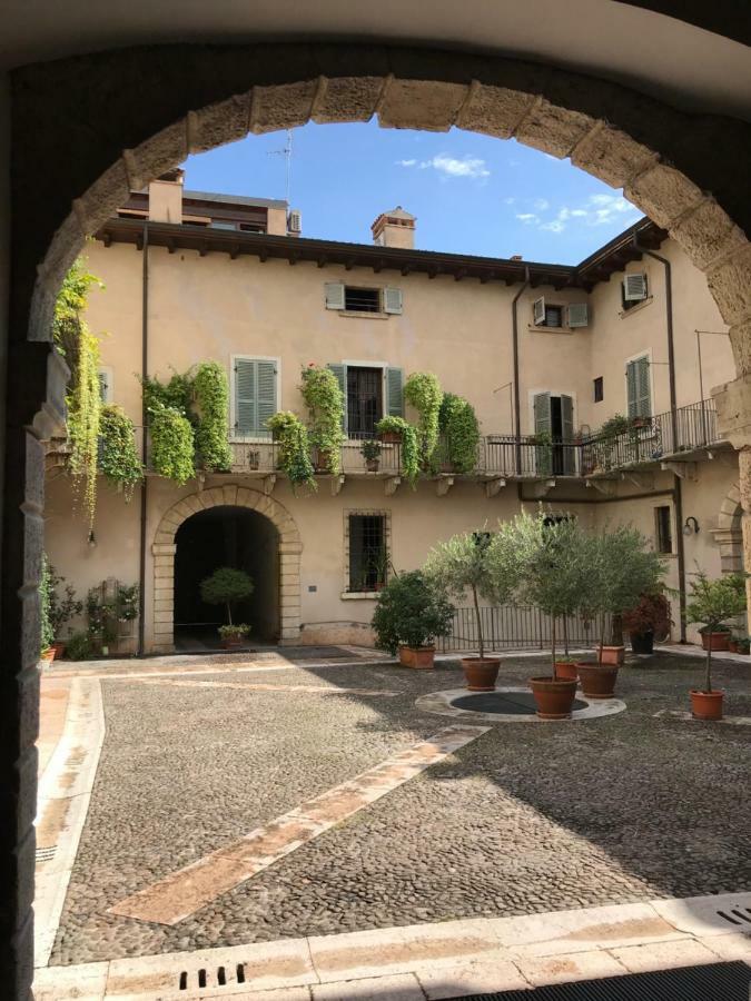 Antiche Colonne Suite Verona Kültér fotó